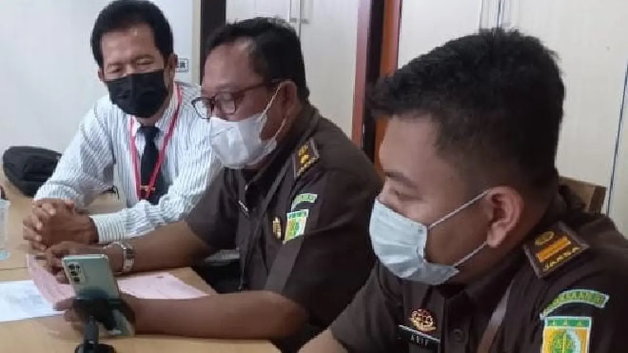 Berkas perkara dugaan korupsi Kades Kesugihan Kidul, Kesugihan, Cilacap dinyatakan P21 atau lengkap