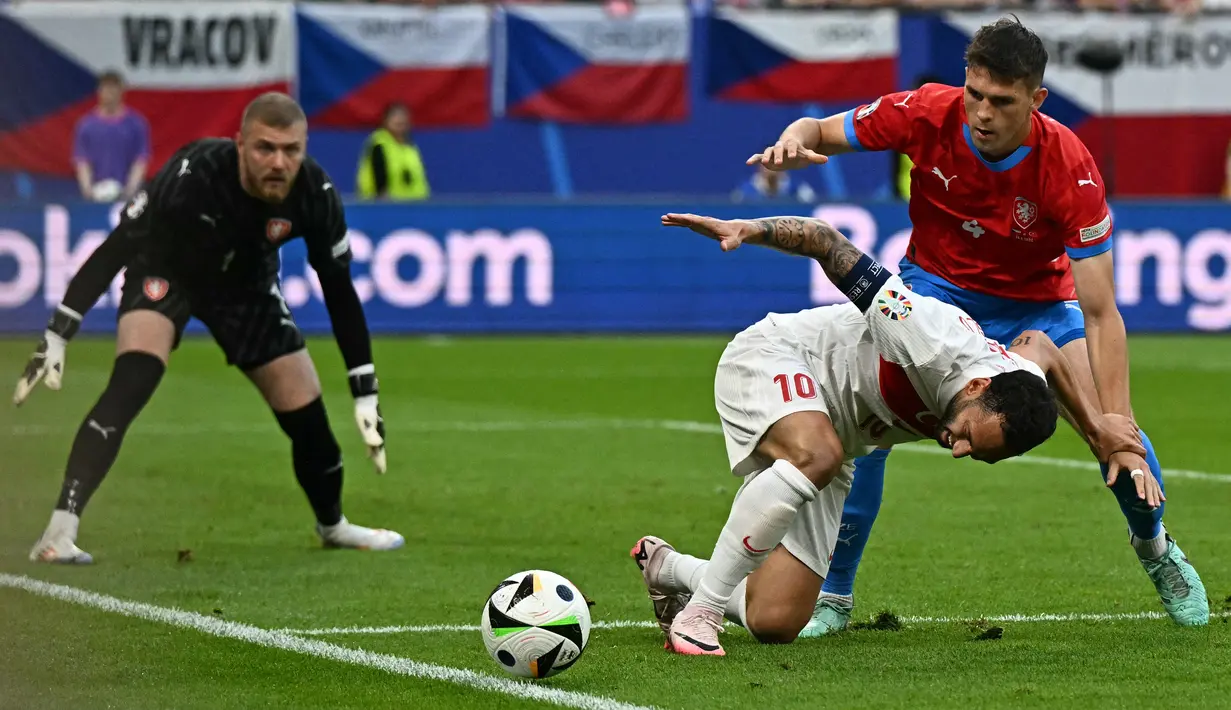 Kemenangan ini membuat Turki lolos ke babak 16 besar Piala Eropa 2024 sebagai runner-up Grup F. (GABRIEL BOUYS/AFP)