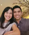 Dian Sastrowardoyo saat Bersama Suami. [@therealdisastr]
