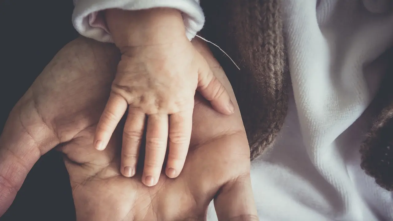 Ilustrasi bayi