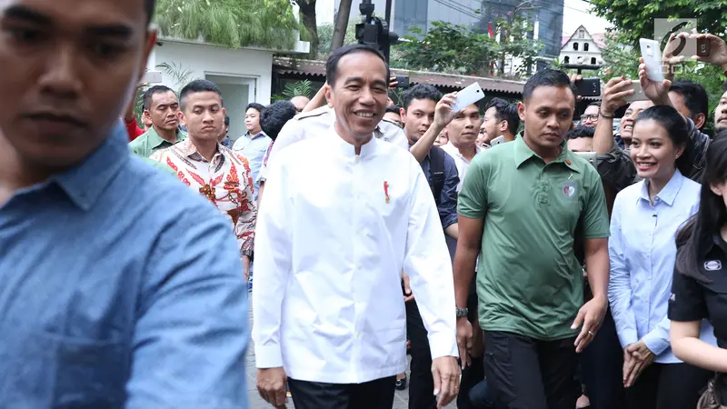 Suasana Hangat Pertemuan Jokowi dan Pimpinan Parpol Pendukung