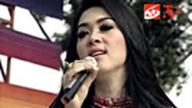 Syahrini - Aku Tak Biasa