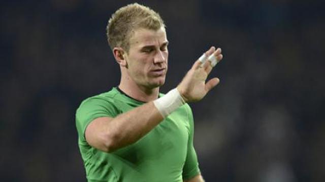 Ekspresi kekecewaan Joe Hart usai pertandingan. (c) AFP
