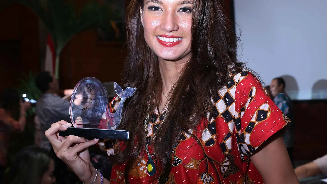Nadine Chandrawinata