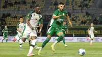 Foto: Bajul Ijo Melaju! Sundulan Maut Yuran Fernandes Bawa Persebaya ke Semifinal Piala Presiden 2026