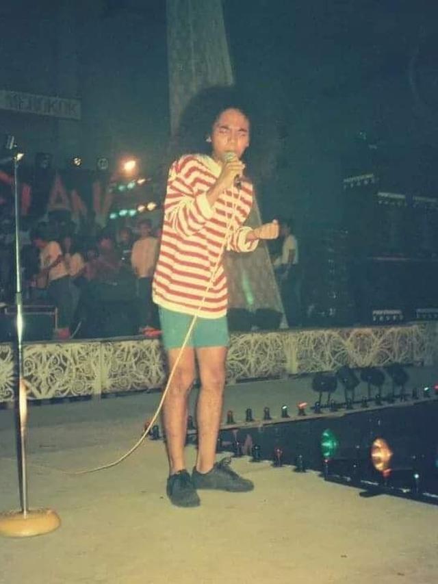 6 Transformasi Kaka Slank dari Penampilan Gimbal Hingga Kini Implan 5 Ribu Helai Rambut