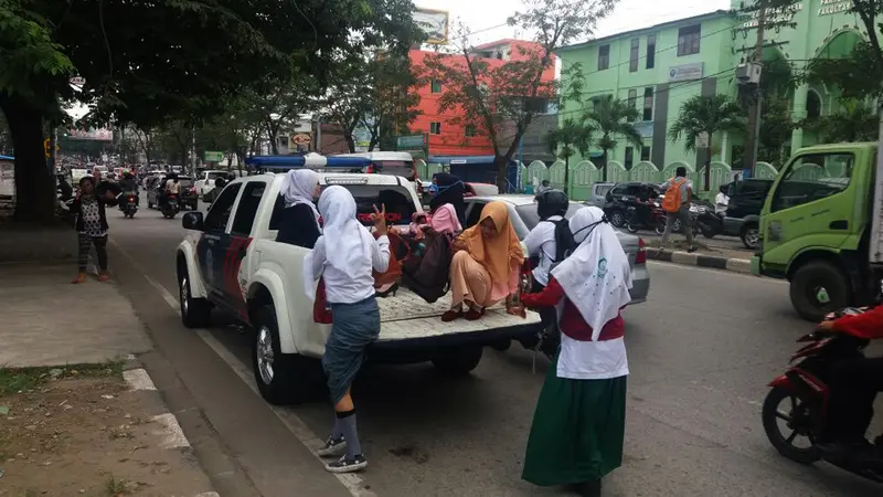 Demo sopir angkot