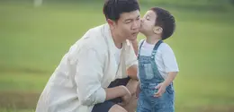 Yuk, simak manfaat dari peras ayah di kehidupan seorang ayah. [Dok/freepik.com/jcomp]
