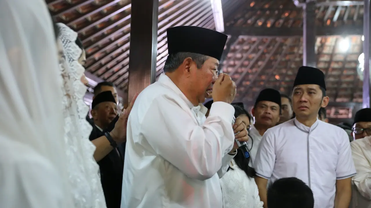 Jenazah Ani Yudhoyono