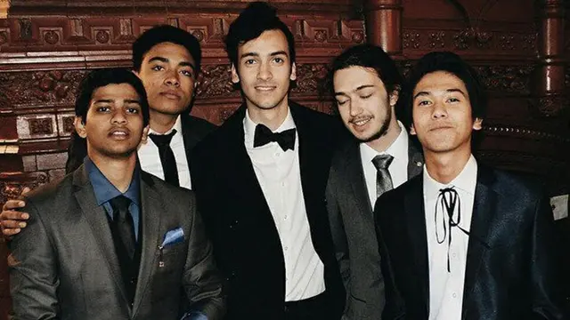 [Bintang] Iqbaal Ramadhan