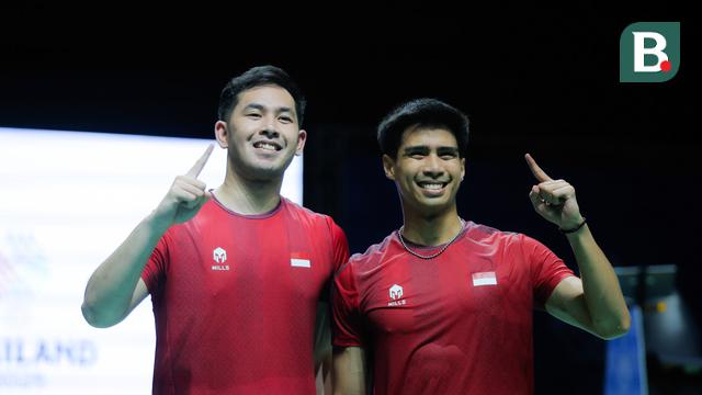 Foto: Tumbangkan Juara Dunia Asal Malaysia, Sabar Karyaman/Moh. Reza Pahlevi Raih Medali Emas di SEA Games 2025