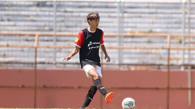 Lionel Sinathrya belum lama ini mengikuti seleksi pemain Timnas sepak bola Indonesia U-17 di Surabaya (foto: instagram lionel.sinathrya)