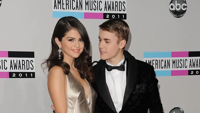 [Bintang] Friends, Lagu Baru Justin Bieber Disebut Soal Selena Gomez