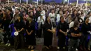 Ribuan umat Katolik menghadiri Misa Requiem atau Misa Arwah atas meninggalnya Paus Fransiskus yang digelar di Gereja Katedral Jakarta, Kamis (24/4/2025). (Liputan6.com/Herman Zakharia)