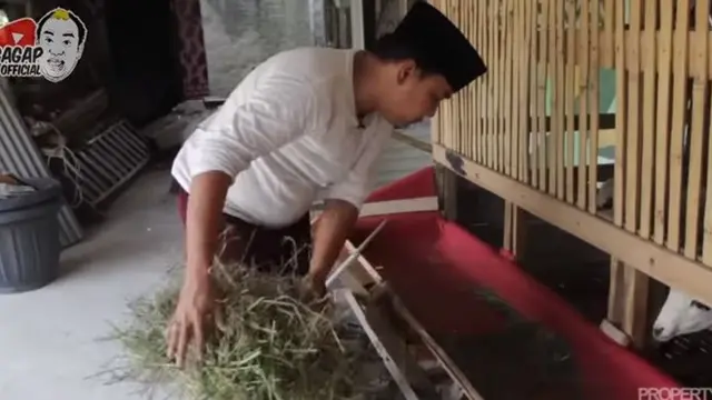 Setelah Umumkan Pamit dari OVJ, Ini 6 Potret Terkini Kegiatan Azis Gagap