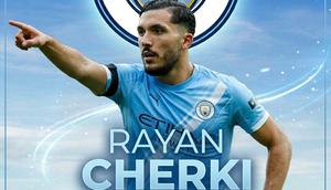 Rayan Cherki bintang Manchester City. (Bola.com/AFP/Gemini)