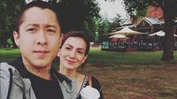 Wanda Hamidah dan suami, Daniel Patrick Hadi Schuldt tengah berlibur di Australia. (Instagram)