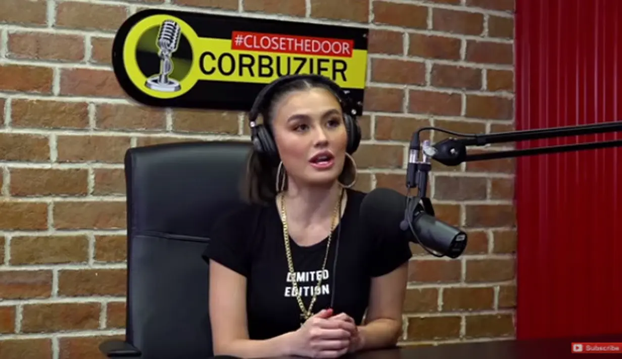 Bukan hanya berpacaran, namun Agnez dan Deddy ternyata sudah memiliki rencana yang serius. Keduanya sudah berencana menuju ke jenjang pertunangan.  (YouTube/Deddy Corbuzier)