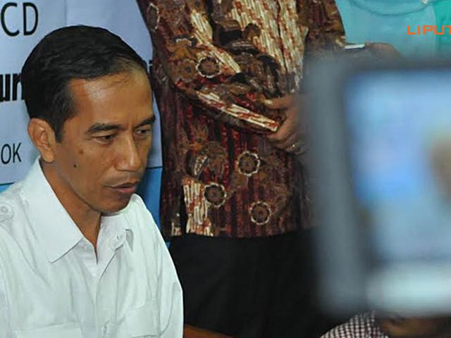Alasan Jokowi Suka Pakai Kemeja Putih Murah Dan Nggak Sumuk News Liputan6 Com