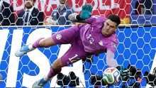Kiper Paraguay Orlando Gill Paraguay menyelamatkan penalti keempat dari pemain Jerman Nick Woltemade dalam adu penalti selama pertandingan Babak 32 Besar Piala Dunia FIFA 2026 antara Jerman dan Paraguay di Stadion Boston pada 29 Juni 2026 di Foxborough, Massachusetts, AS, Senin (29/06/2026). AFP/ Getty Images/ Alexander Hassenstein