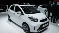 Kia Picanto versi facelift akhirnya diumumkan oleh Kia pada hari ini (4/3/2015) di ajang Geneva Motor Show 2015, Jenewa, Swiss (Foto: worldcarfans.com)