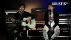 Akustik Plus kali ini spesial karena kedatangan Moldy Radja dan Axel Farden.
