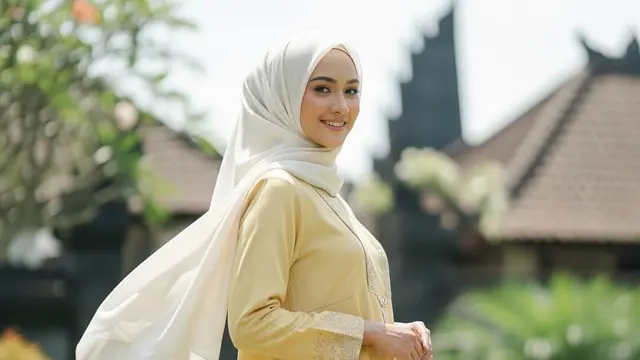 Model Gamis Batik Brokat Warna Pastel Lembut 2026