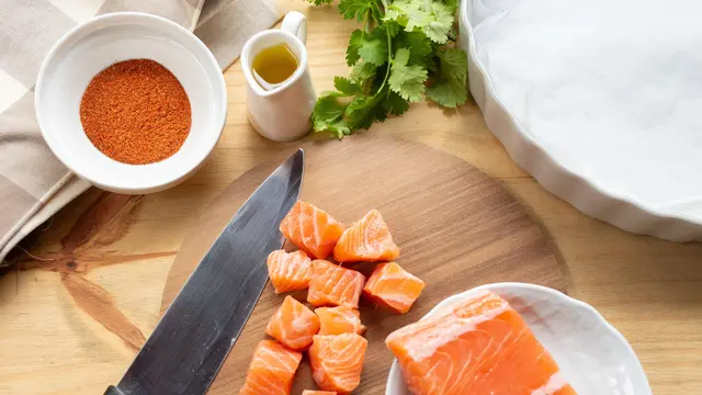 Ukuran Potongan Fillet Salmon Bisa Mempengaruhi Waktu Kematangan