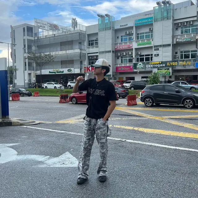 Profil Jaden Bahtera
