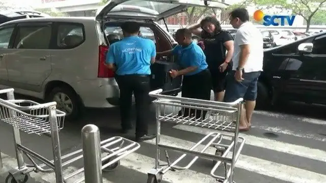 Penumpang Bandara Soetta Sambut Baik Layanan Jasa Porter Gratis 