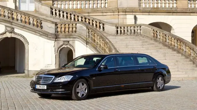 Mercedes-Benz S600