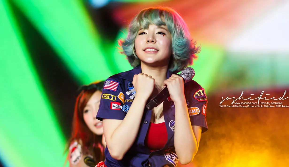 Saat SNSD merilis album I Got a Boy, Sunny tampil mengejutkan dengan rambutnya yang berwarna hijau. (Foto: yeinjee.com)