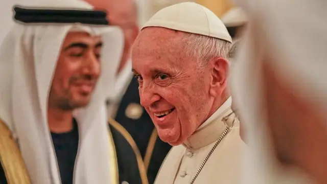 Pertama Kali, Paus Fransiskus Kunjungi Uni Emirat Arab