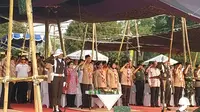 Presiden Jokowi menghadiri peringatan Hari Pramuka ke-58 di Lapangan Utama Bumi Perkemahan Wiladatika Cibubur Jakarta Timur. (Liputan6.com/Lizsa Egeham)