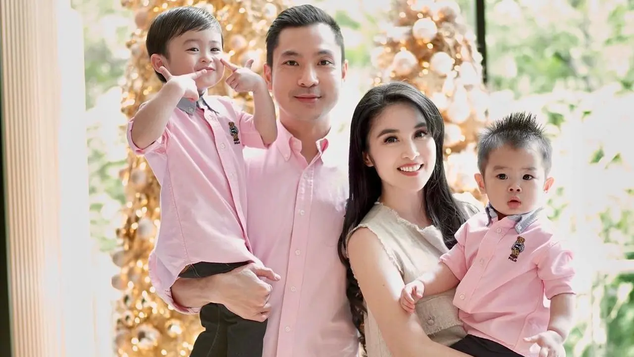 Keluarga Sandra Dewi