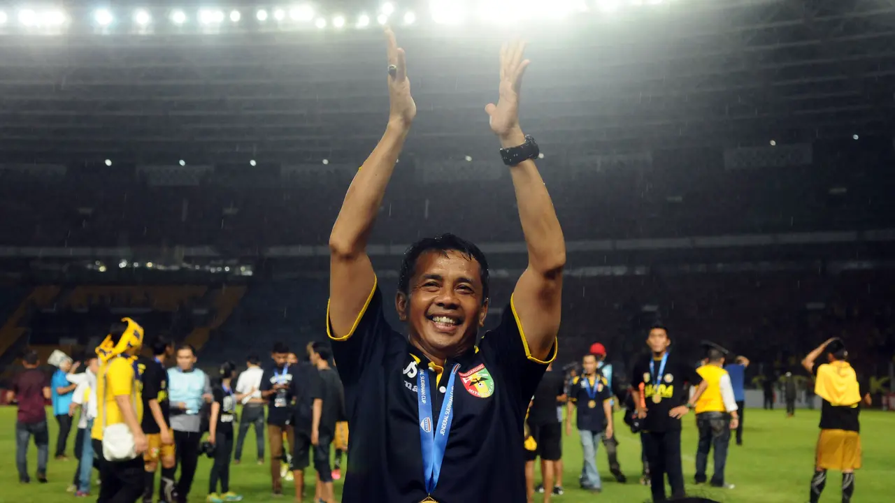 Mitra Kukar Vs Semen Padang