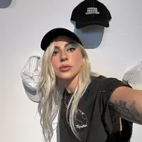 (Sumber: Instagram @ladygaga)