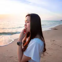 ilustrasi perempuan sedih putus/Kay chompen/Shutterstock