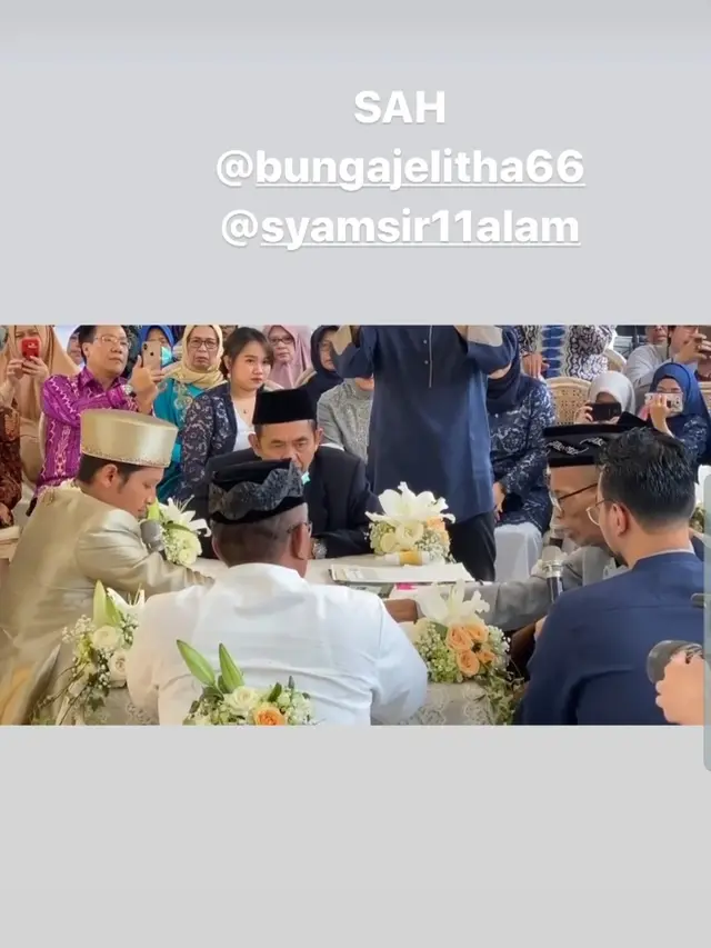 Akad nikah Bunga Jelitha dan Syamsir Alam. (Foto: Instagram @faturdjawas)
