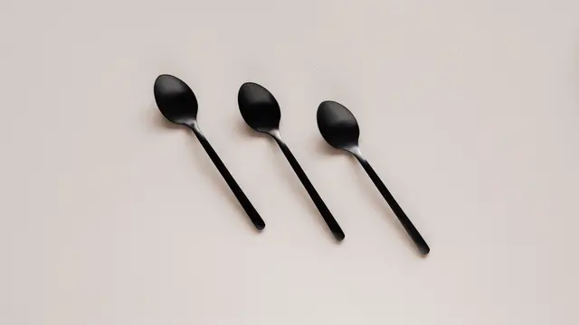 Alat dapur sendok untuk mata panda