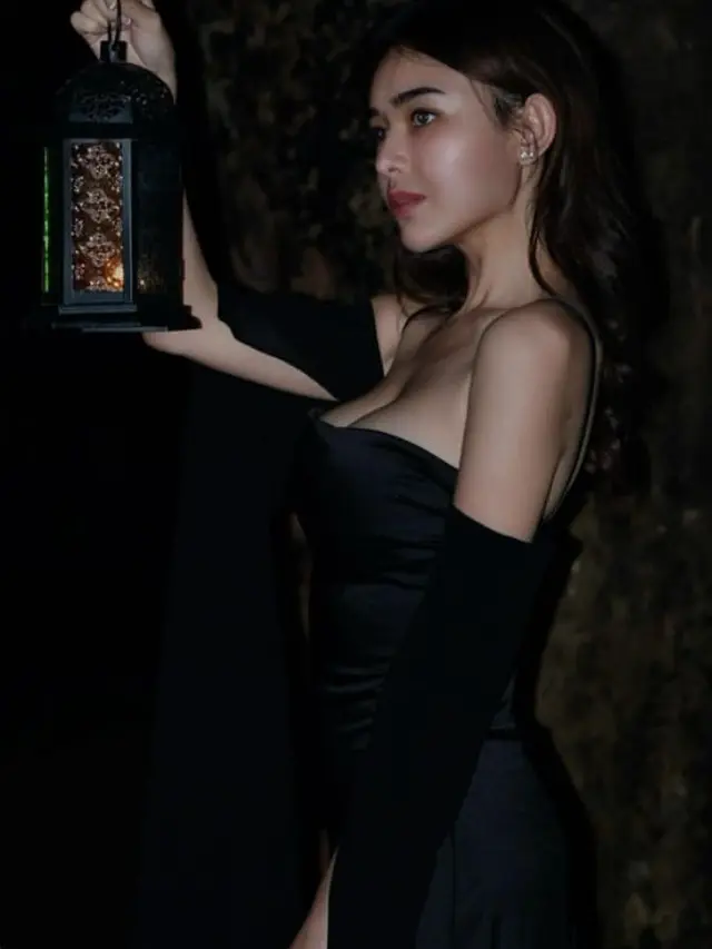 Gaya Terbaru Amanda Manopo. [@amandamanopo]