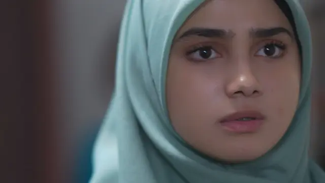 Adegan Syifa Hadju dan Harris Vriza di sinetron SCTV berjudul Saleha