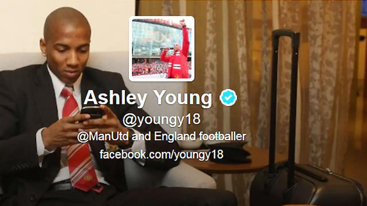 ashley-young-130913b.jpg