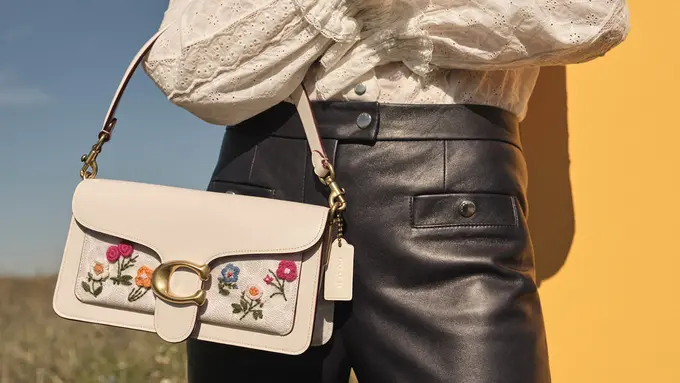 Tas Coach