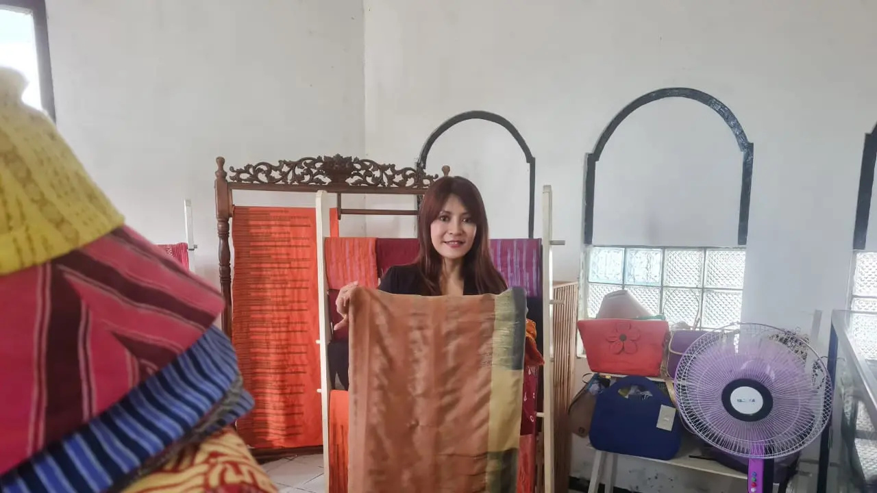 Pakai Nama Ganjar, Usaha Kain Lurik Asal Klaten Banjir Pesanan Hingga Luar Negeri