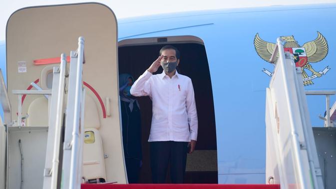 Presiden Jokowi melakukan kunjungan kerja ke Jawa Timur, Kamis (25/6/2020). Jokowi akan memberikan arahan terkait penanganan virus corona yang terus meningkat di Jawa Timur. (Dok Biro Pers Istana)
