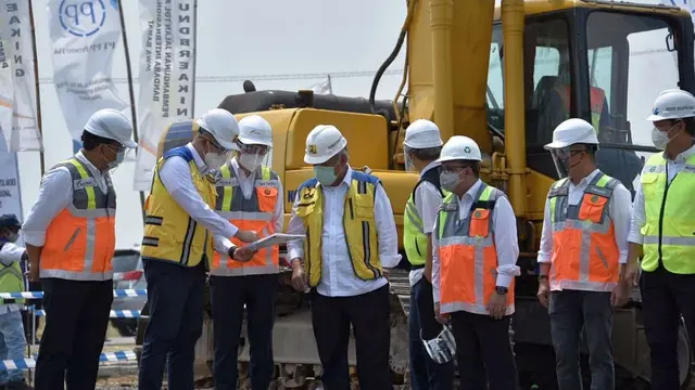 Menteri PUPR Basuki Hadimuljono meresmikan pembangunan ruas tol akses Bandara Internasional Jawa Barat (BIJB) Kertajati. (Dok Kementerian PUPR)