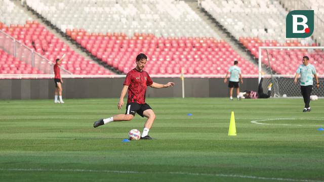 Foto: Intip Latihan Timnas Indonesia Jelang Hadapi Irak di Kualifikasi Piala Dunia 2026