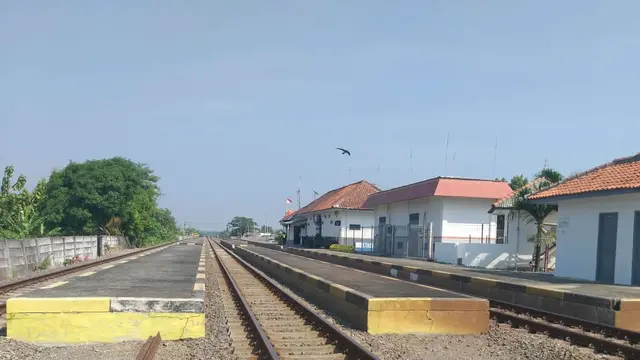 Stasiun Terisi Indramayu Beroperasi Awal Agustus, Cek Jadwalnya