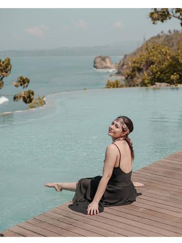 Potret Liburan Wulan Guritno di Sumba, Tatonya Jadi Sorotan